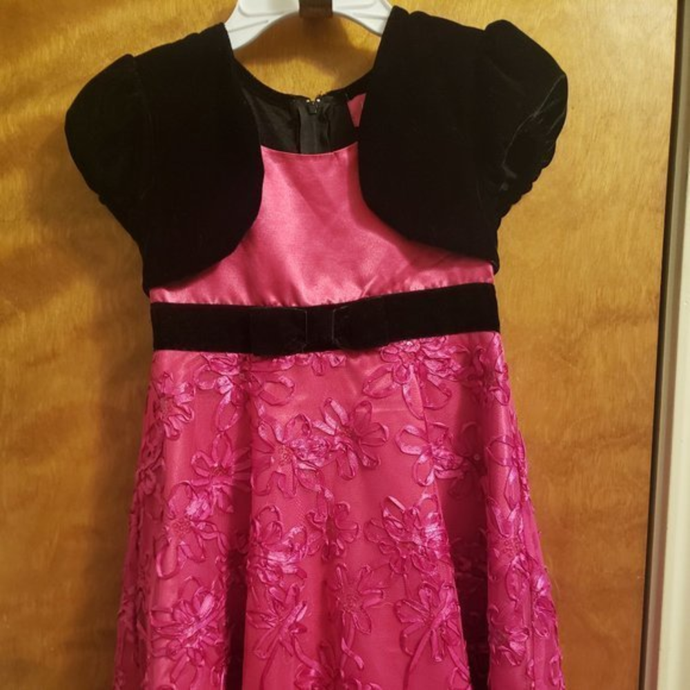 Hot Pink Toile Dress‎ with Black Velvet Attached Capelet Girls Size 6X